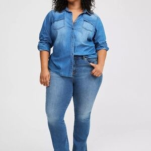 Torrid High Rise Slime Cut Boot Jean  Size 22R Great condition